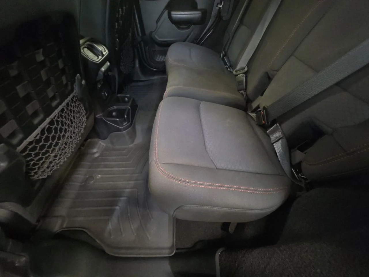Used 2021 Gray Jeep Unlimited Rubicon image 25
