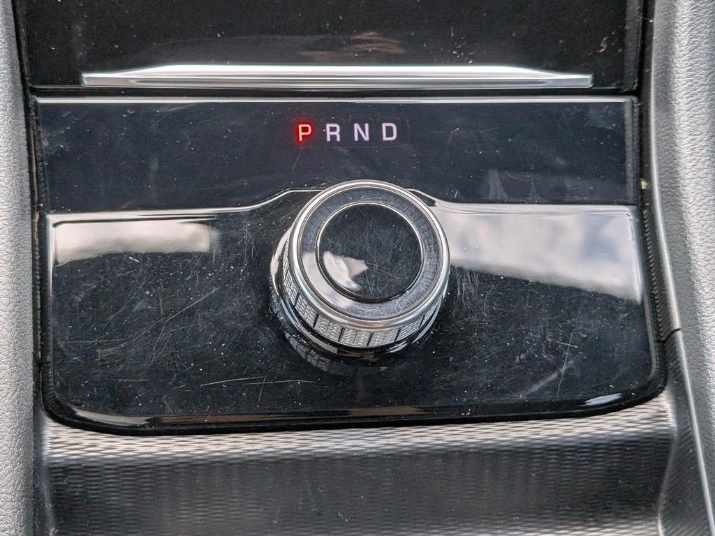 Used 2025 Black Jeep Altitude X image 27