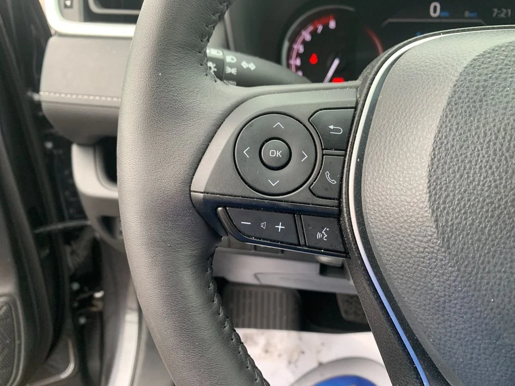 Used 2023 Gray Toyota XLE image 27
