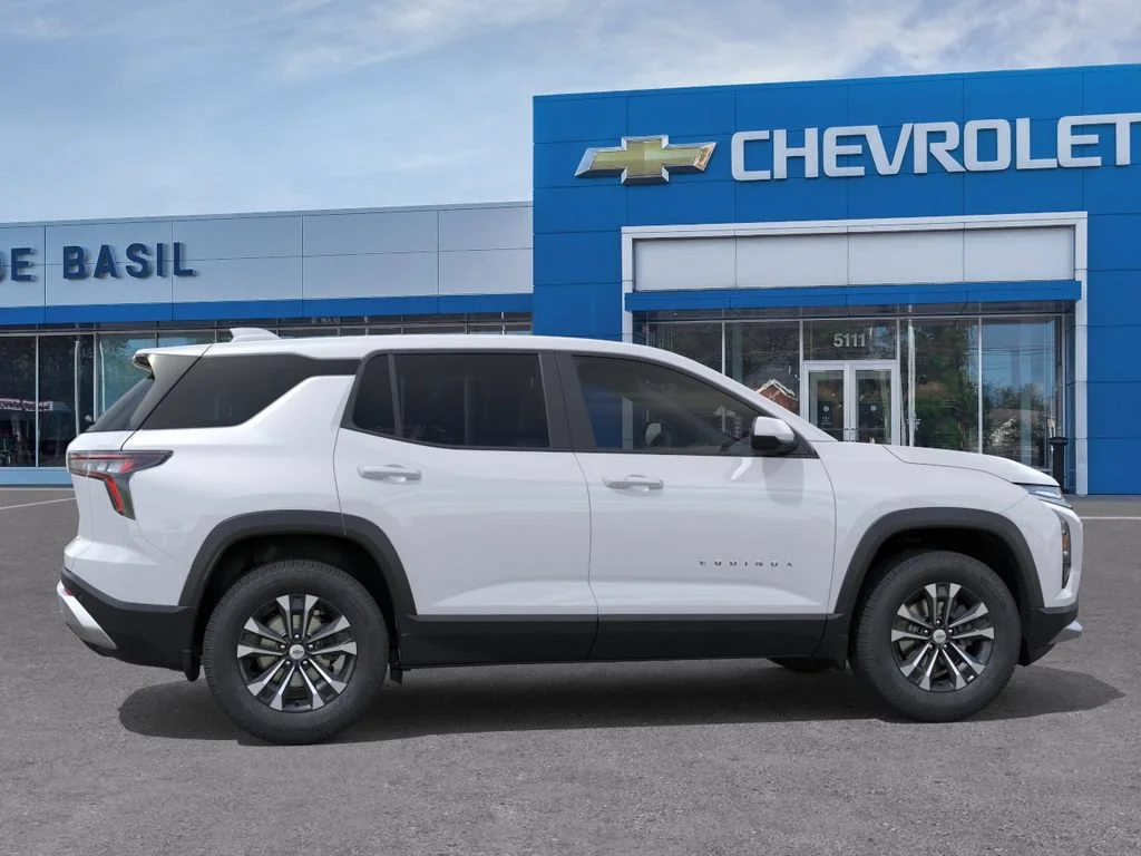New 2027 Summit White Chevrolet LT image 5