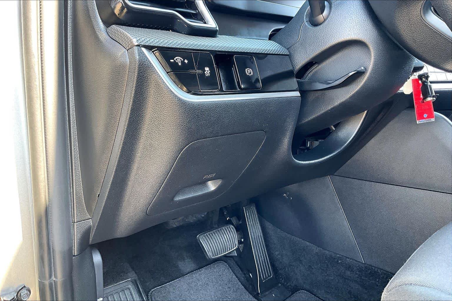 Used 2024 Steel Gray Kia LX image 30