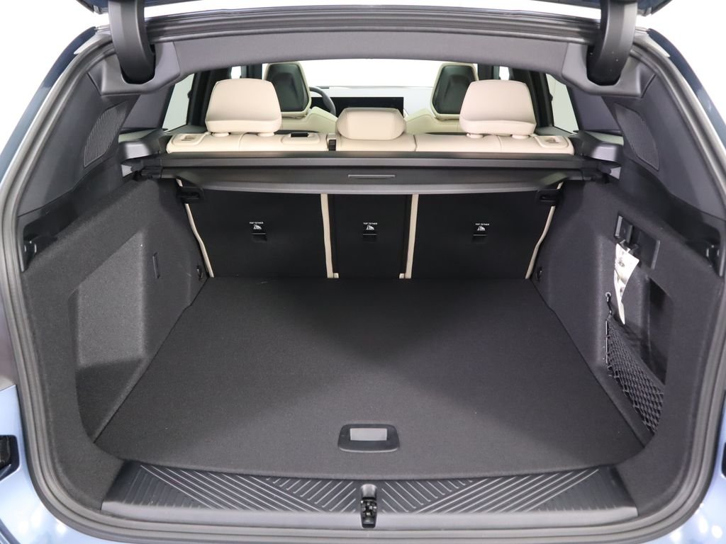 2025 BMW X3 30 - Photo 30