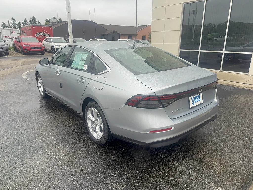 2026 Honda Accord Sedan LX, photo 7 of 12