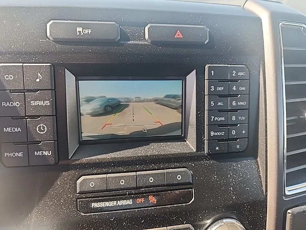 Used 2016 White Ford XLT image 23