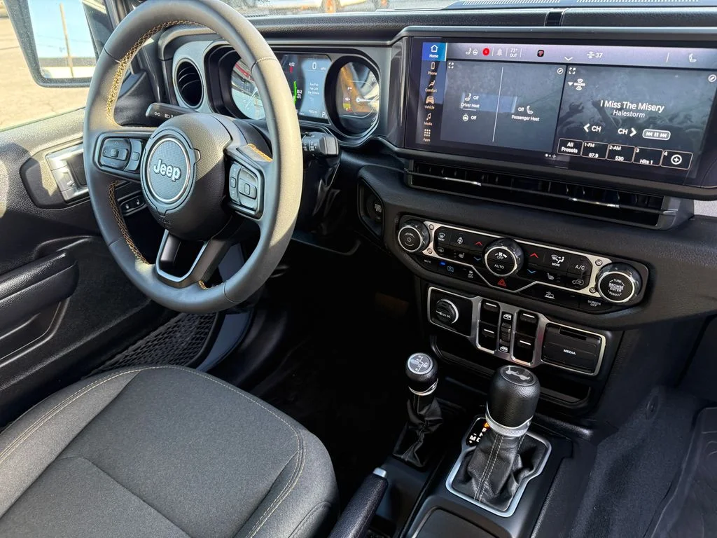 Used 2024 Gray Jeep Sport S 4xe image 4
