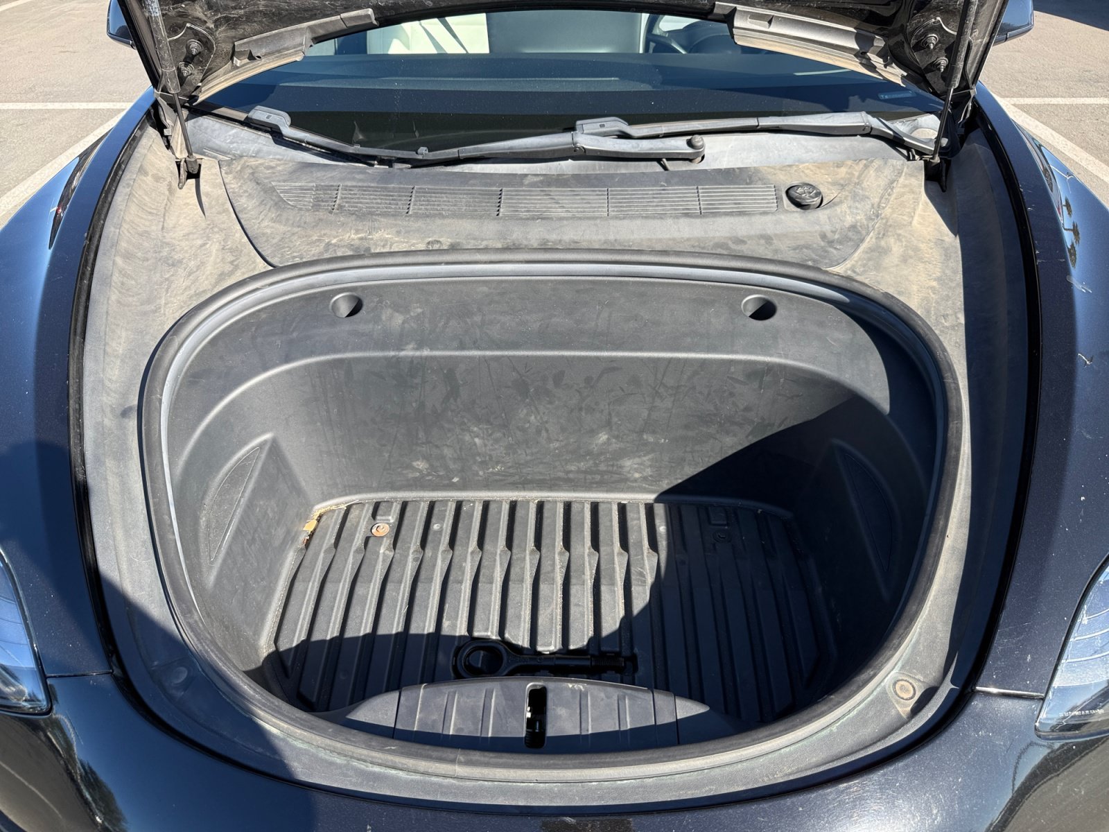 Used 2021 Black Tesla Standard Range Plus image 20