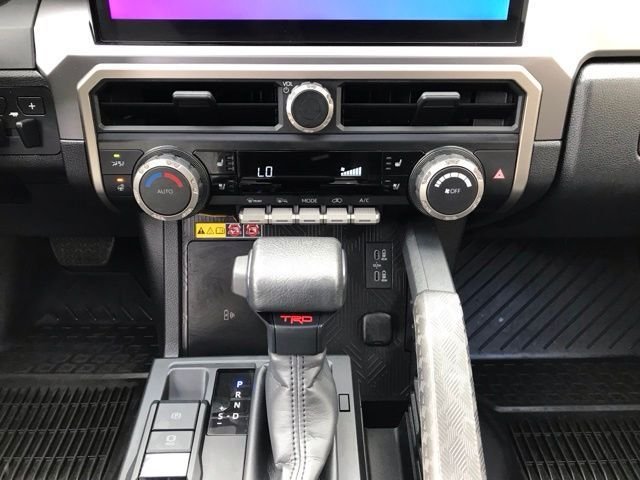 Used 2025 White Toyota TRD Off-Road Premium image 17