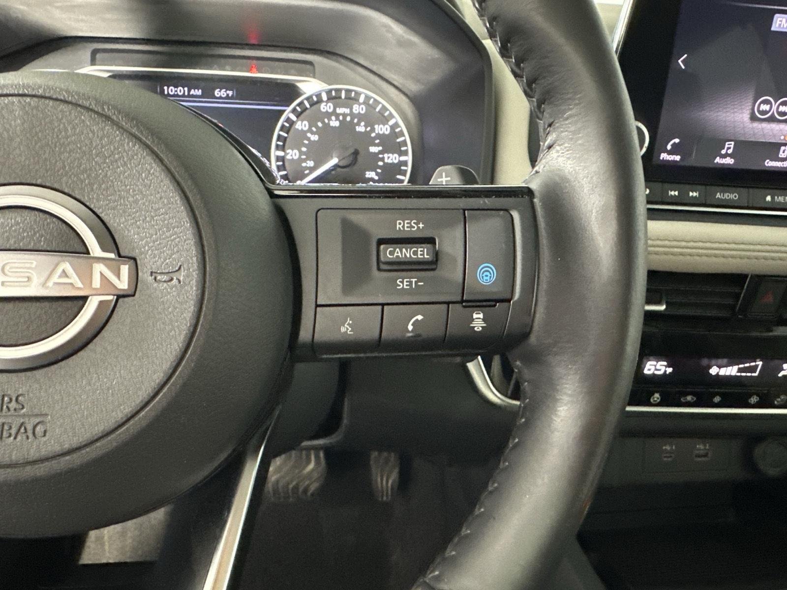 Used 2022 Caspian Blue Metallic Nissan SV image 19