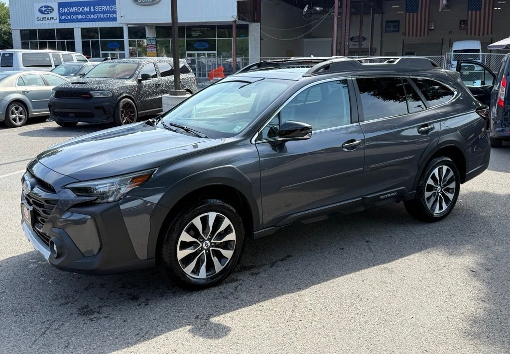 Used 2025 Gray Subaru Limited image 4