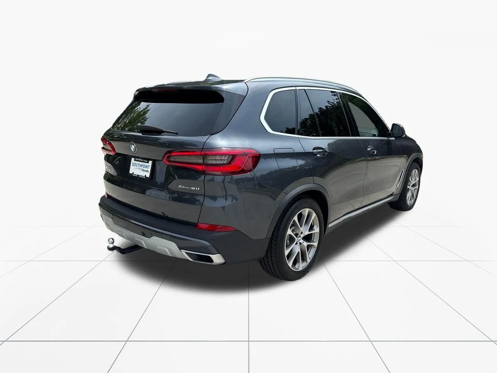 Used 2019 Gray Metallic BMW xDrive40i image 8