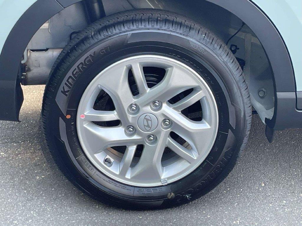 New 2026 Green Hyundai SE image 7
