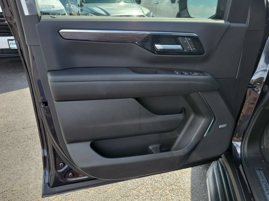 New 2026 Dark Ash Metallic Chevrolet LT image 23