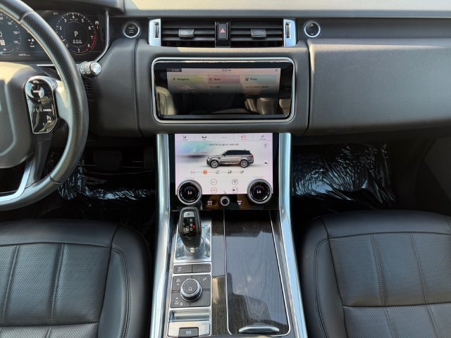 Used 2020 Gray Land Rover HSE image 15