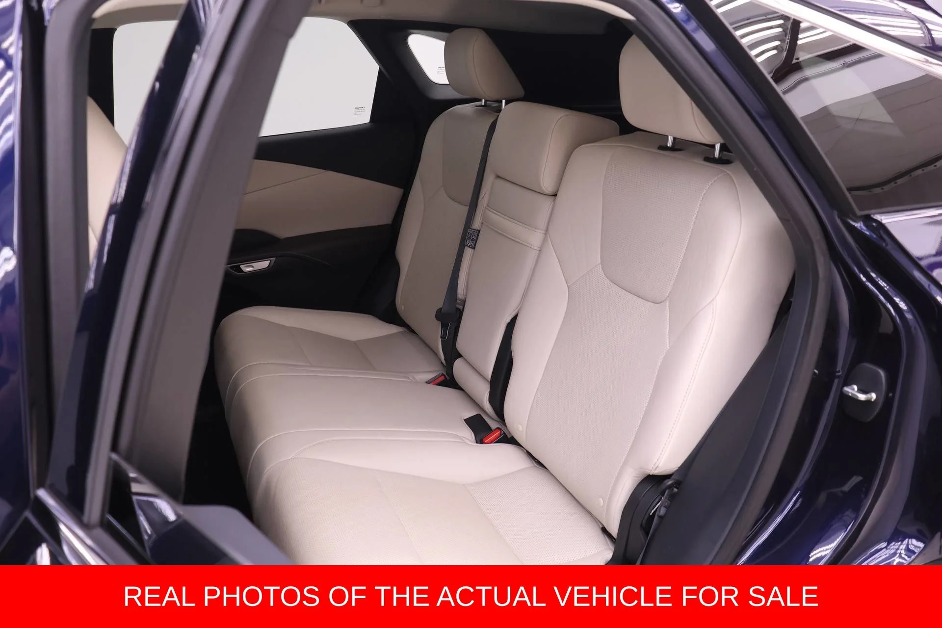 Used 2023  Lexus 350 Premium Plus image 9