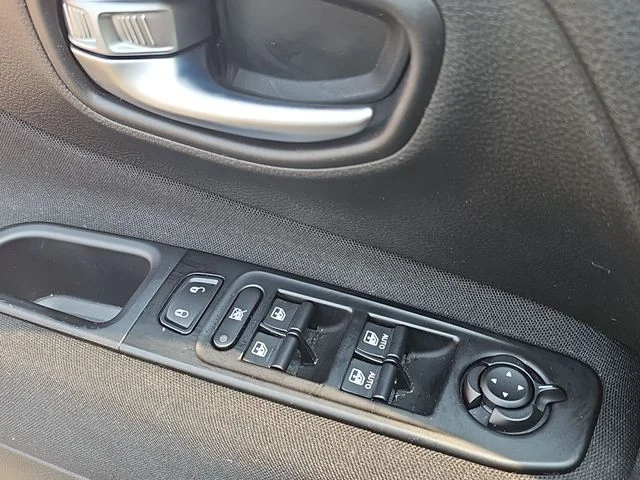 Used 2020 Black Jeep Sport image 26