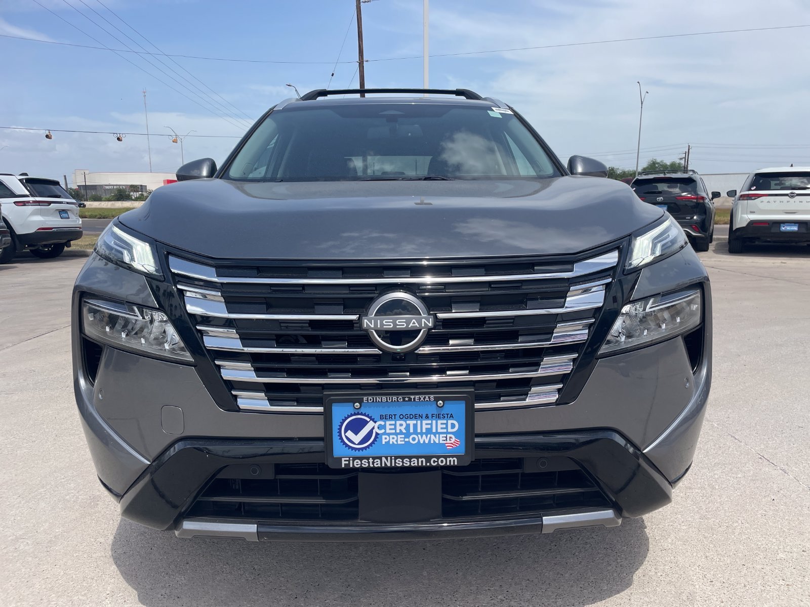 Used 2026 Gray Nissan Platinum image 8