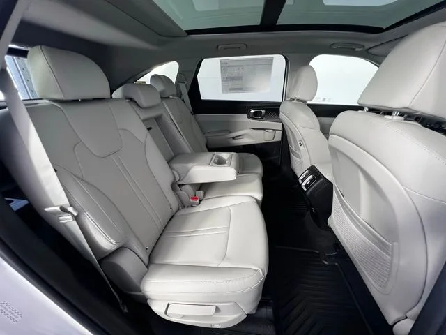 2026 Kia Sorento S - Photo 38