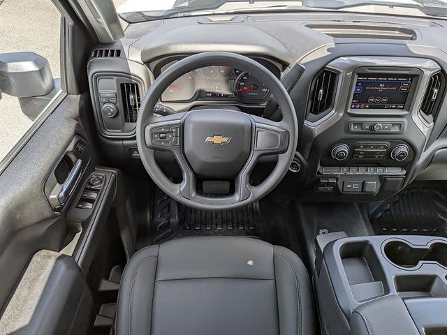 New 2026 Summit White Chevrolet WT image 15