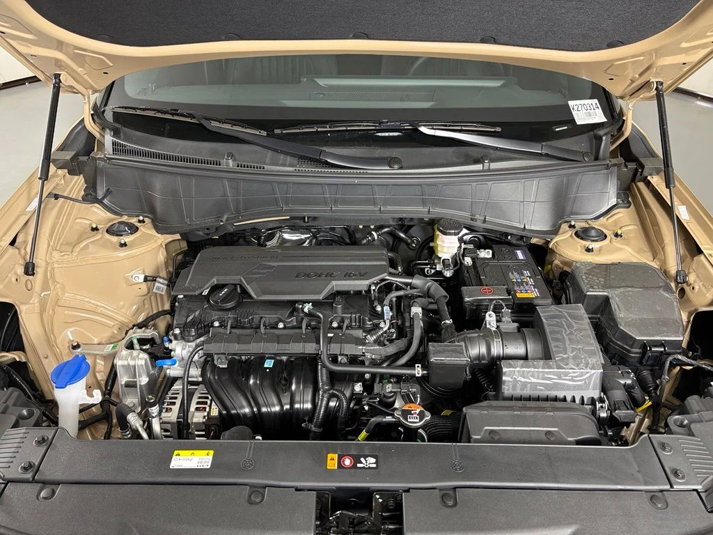 New 2027 Terrain Brown / Black Roof Kia X-Line S image 43
