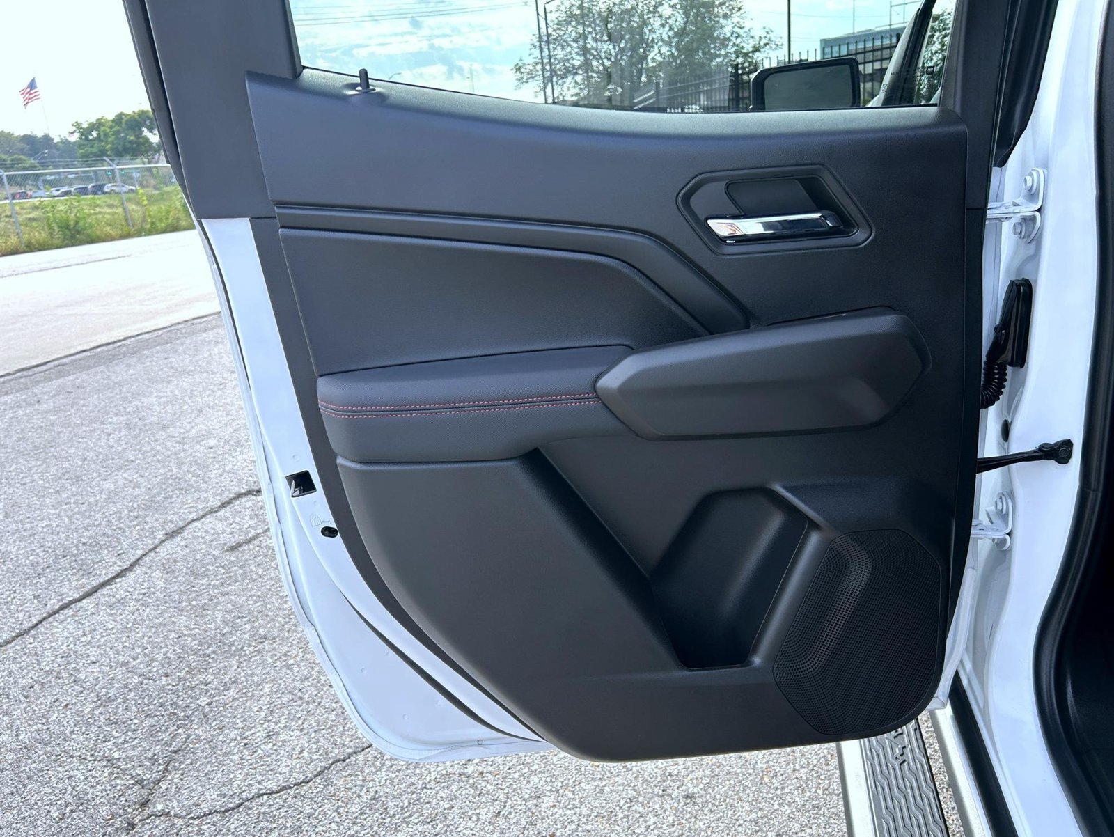 2024 Chevrolet Colorado Z71 - Photo 18