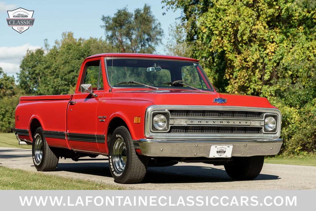 Used 1970 Red Chevrolet  image 1