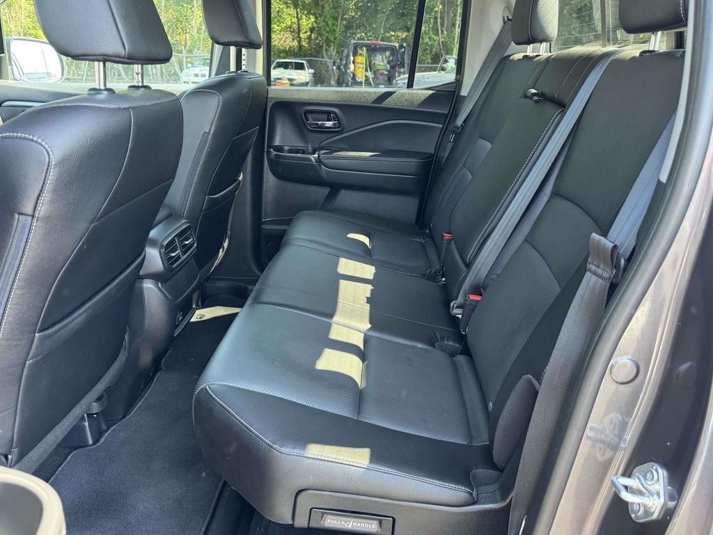 Used 2025 Gray Honda RTL image 17