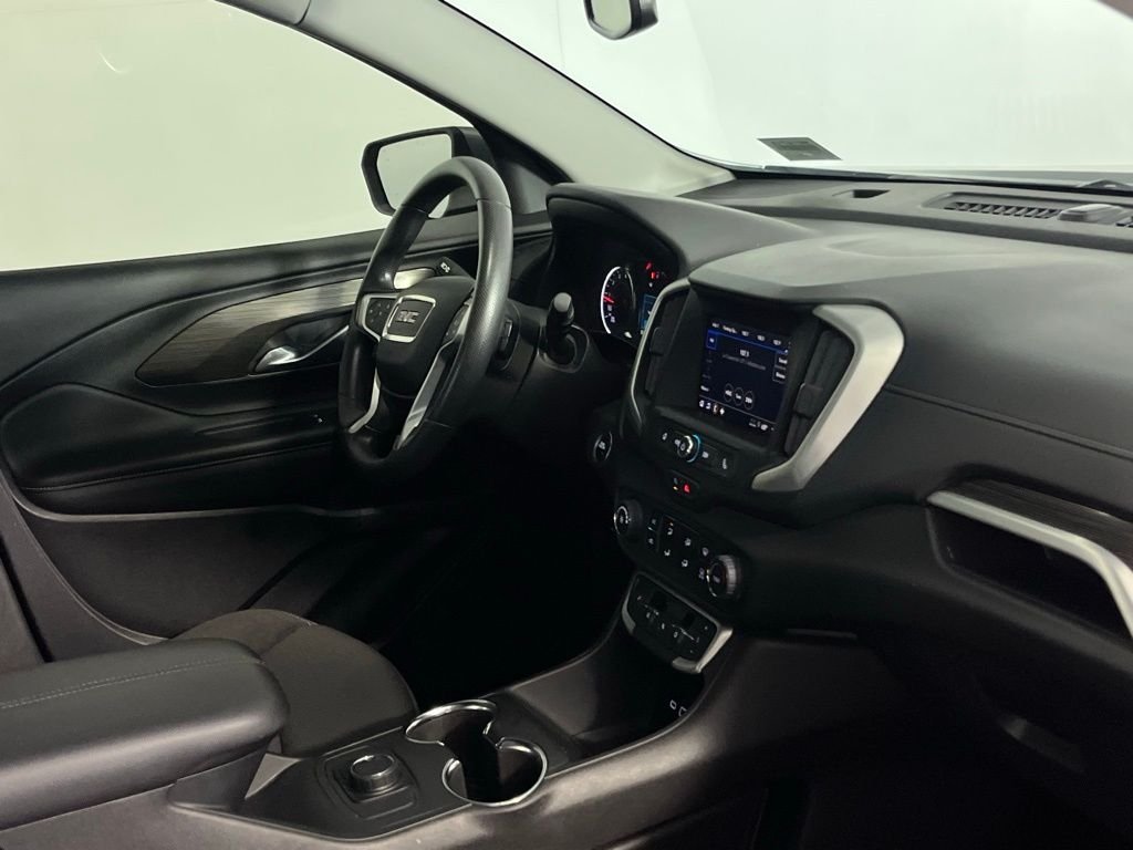 2024 GMC Terrain SLE - Photo 30