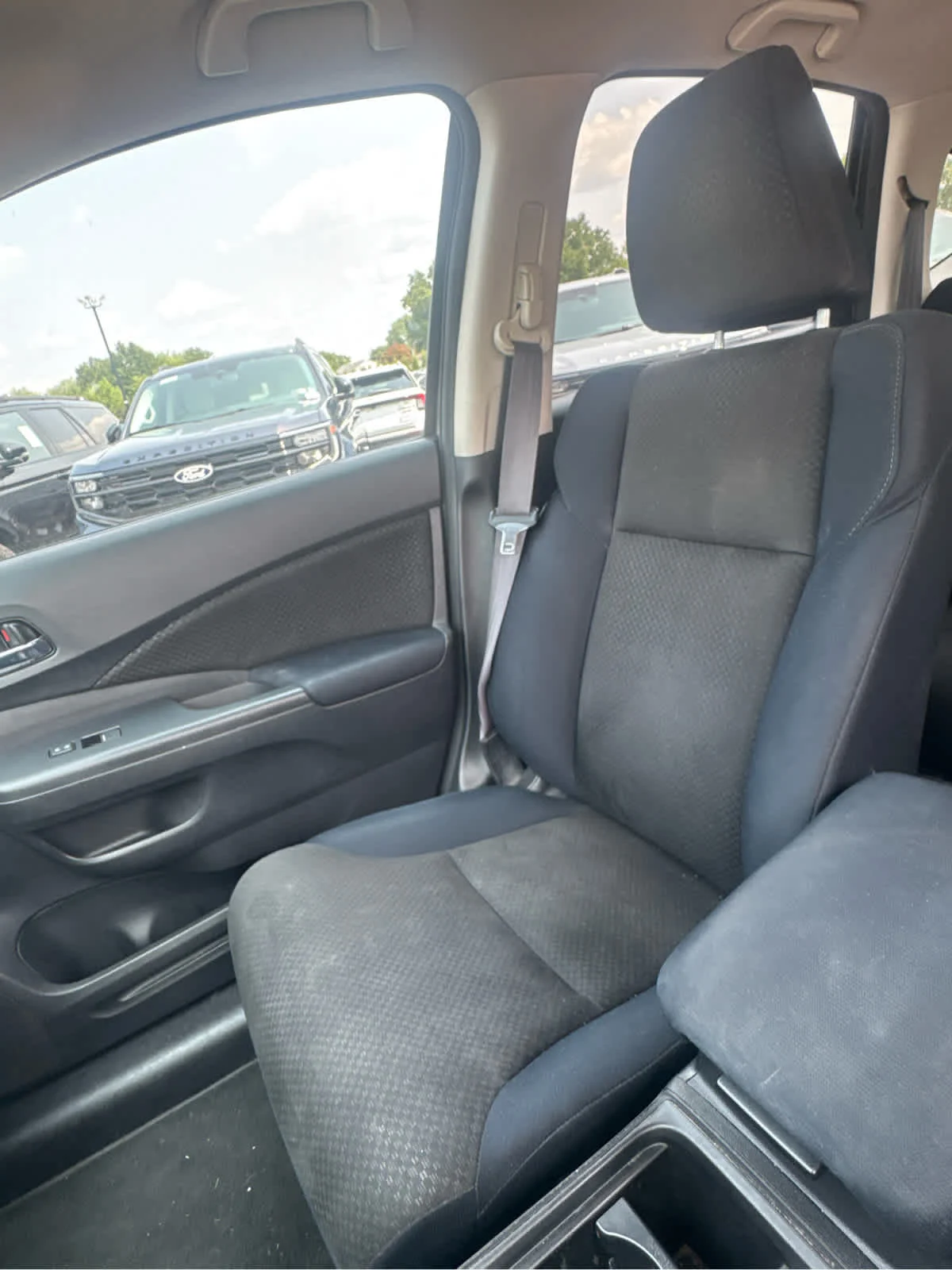 Used 2016 Modern Steel Metallic Honda EX image 22