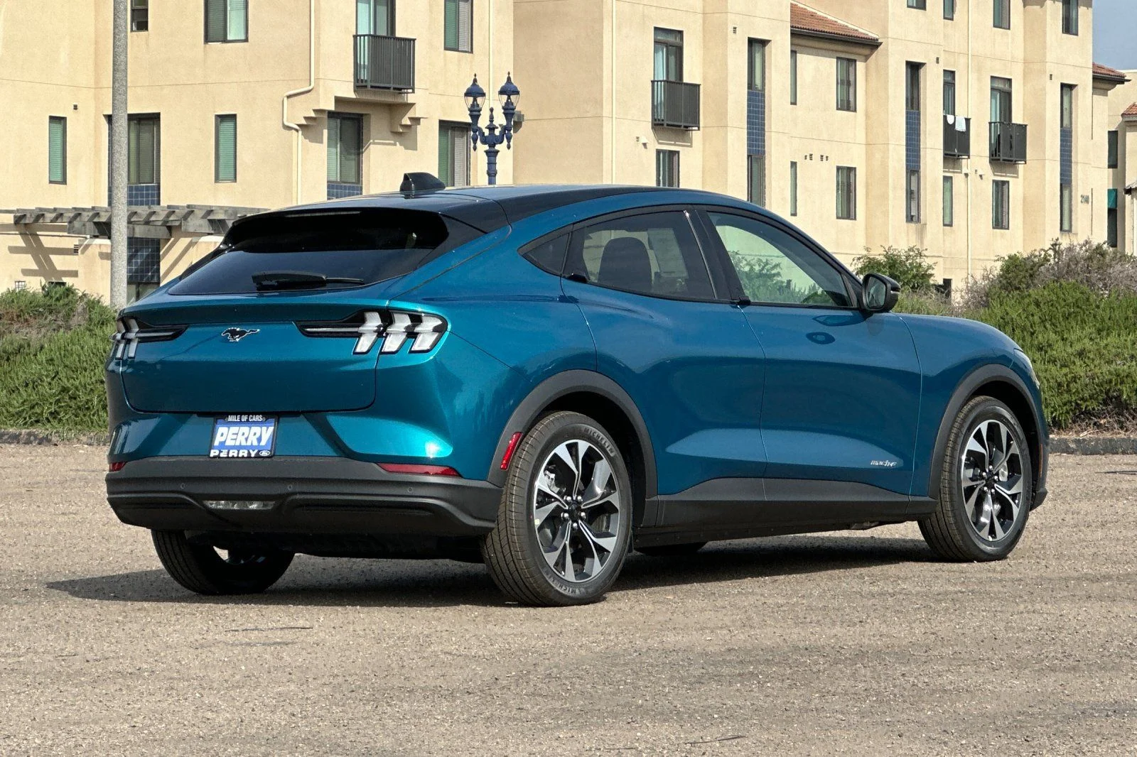 New 2026 Adriatic Blue Metallic Ford Select image 3