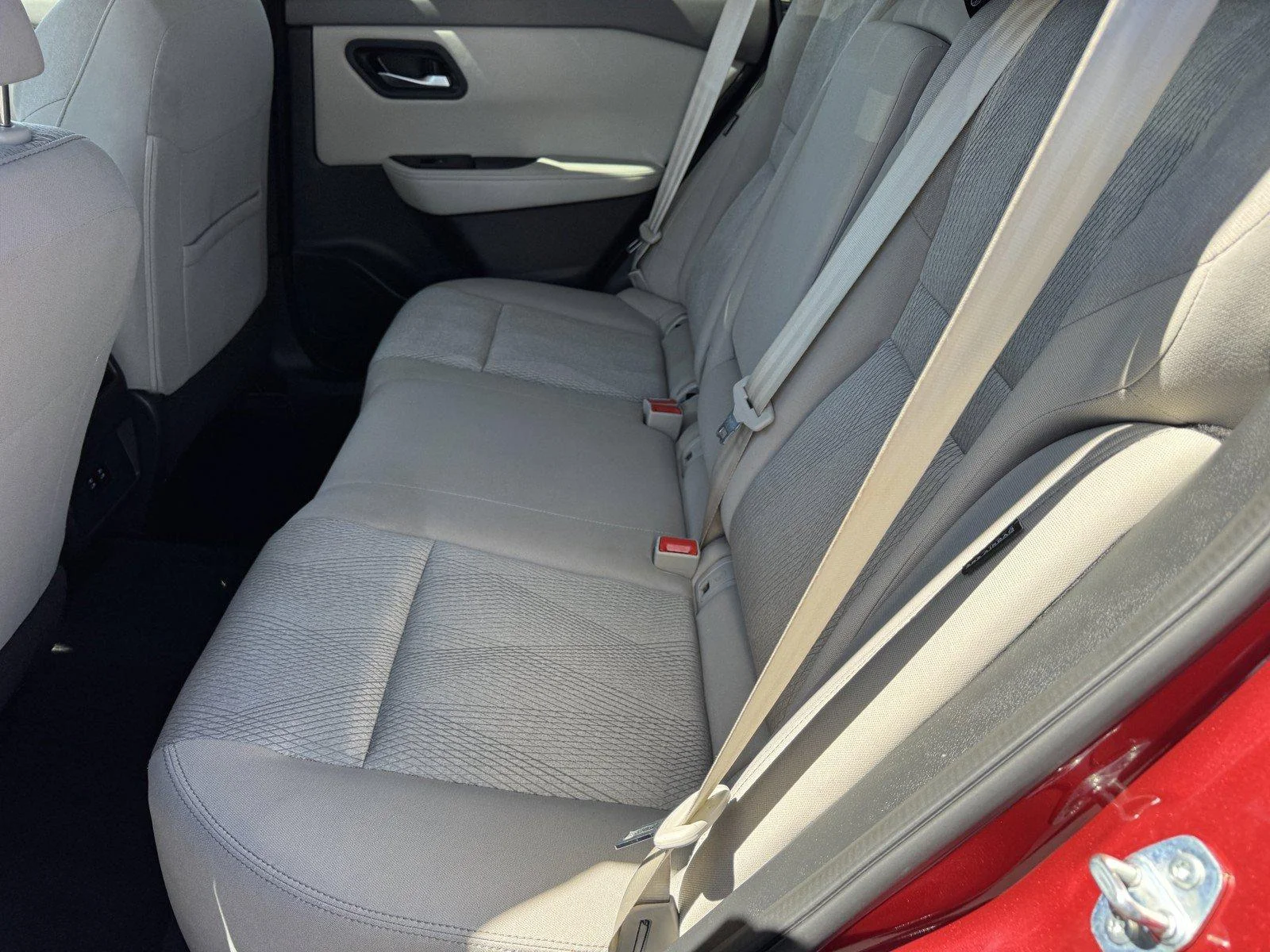 Used 2025 Scarlet Ember Tin Nissan SV image 13