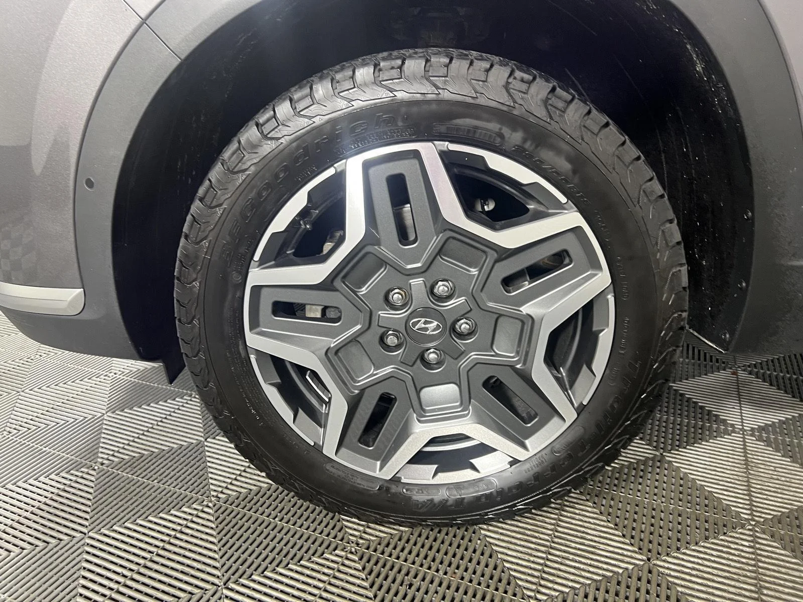 Used 2022 Portofino Gray Hyundai Limited image 26