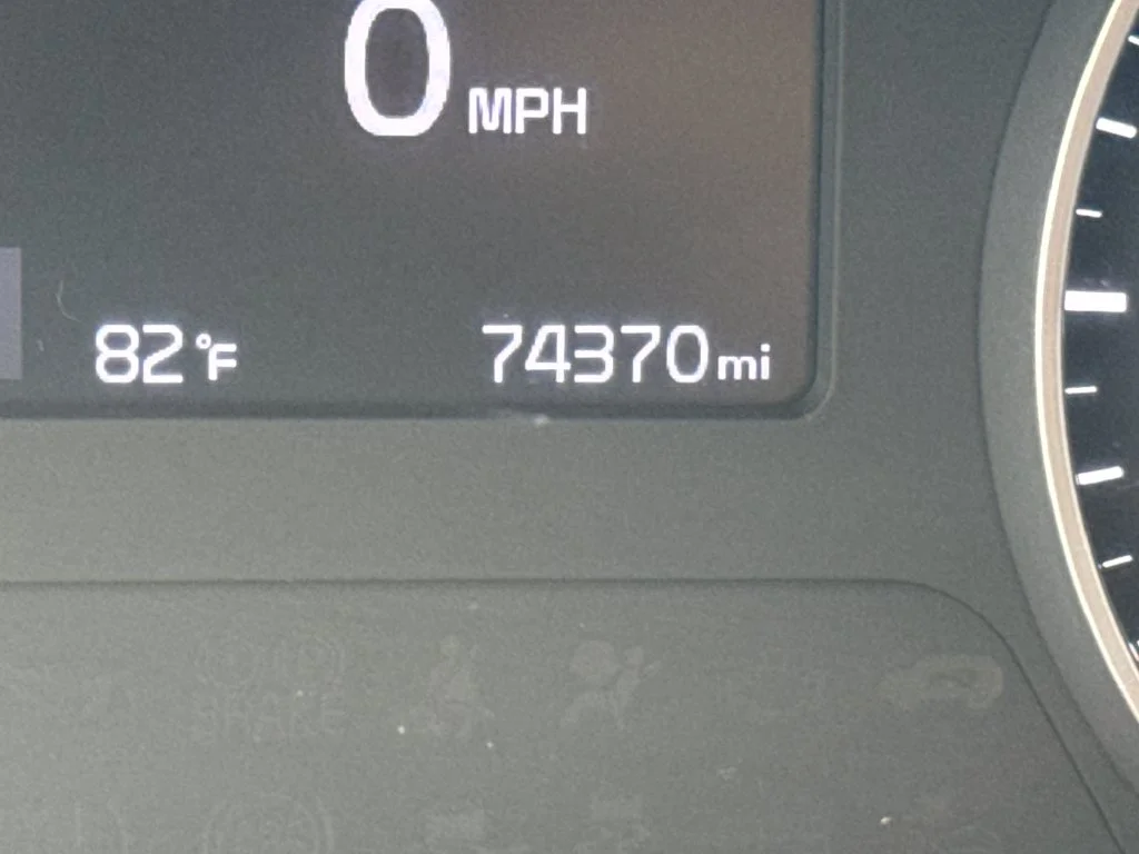 Used 2021 Black Kia S image 18