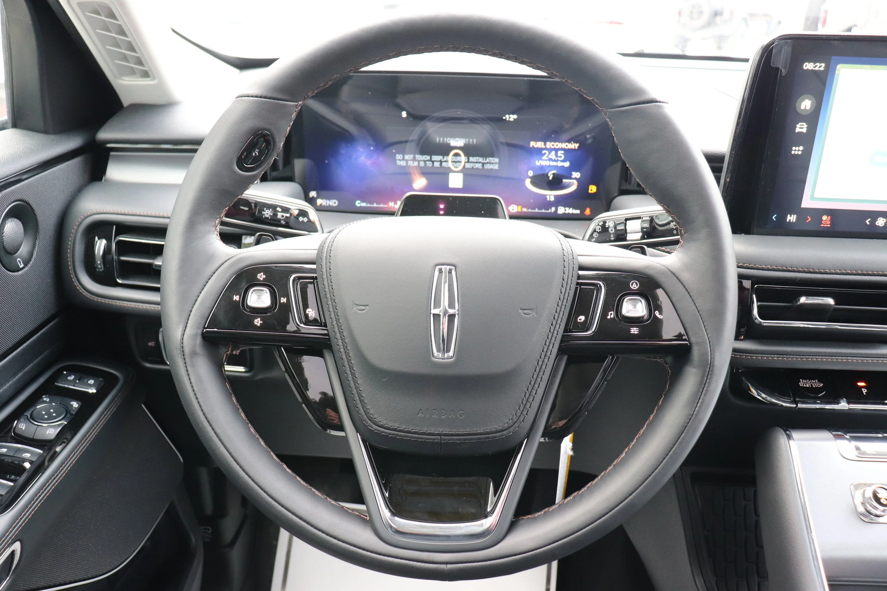 New 2026 INFINITE BLACK MET CC Lincoln Premiere image 10