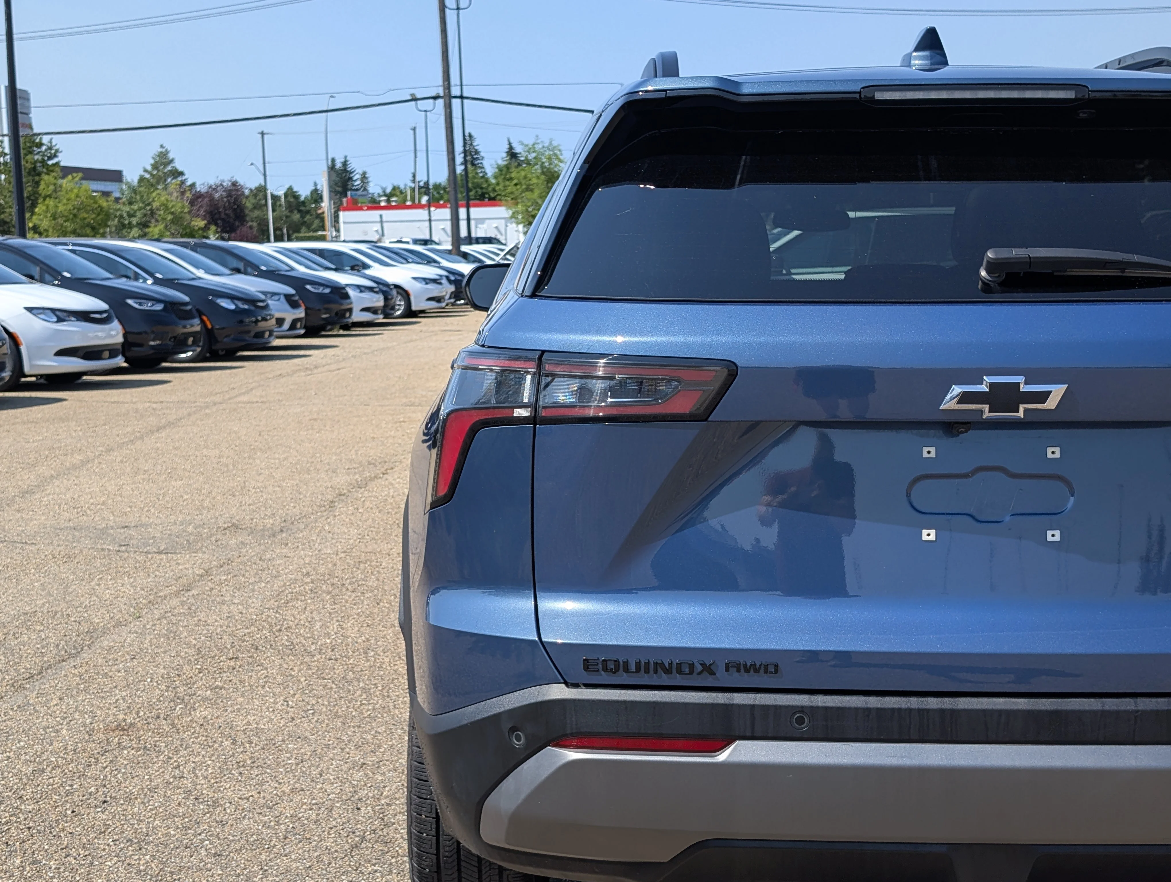 Used 2025 Lakeshore Blue Chevrolet AWD LT image 13