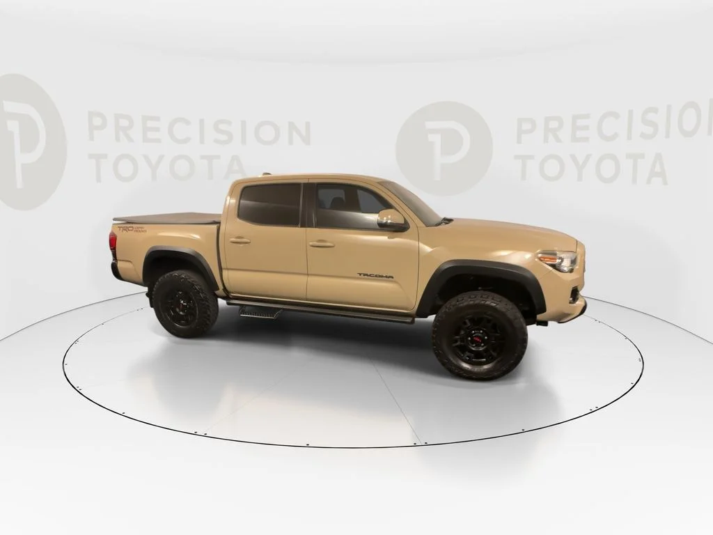 Used 2018 Quicksand Toyota TRD Off-Road image 24