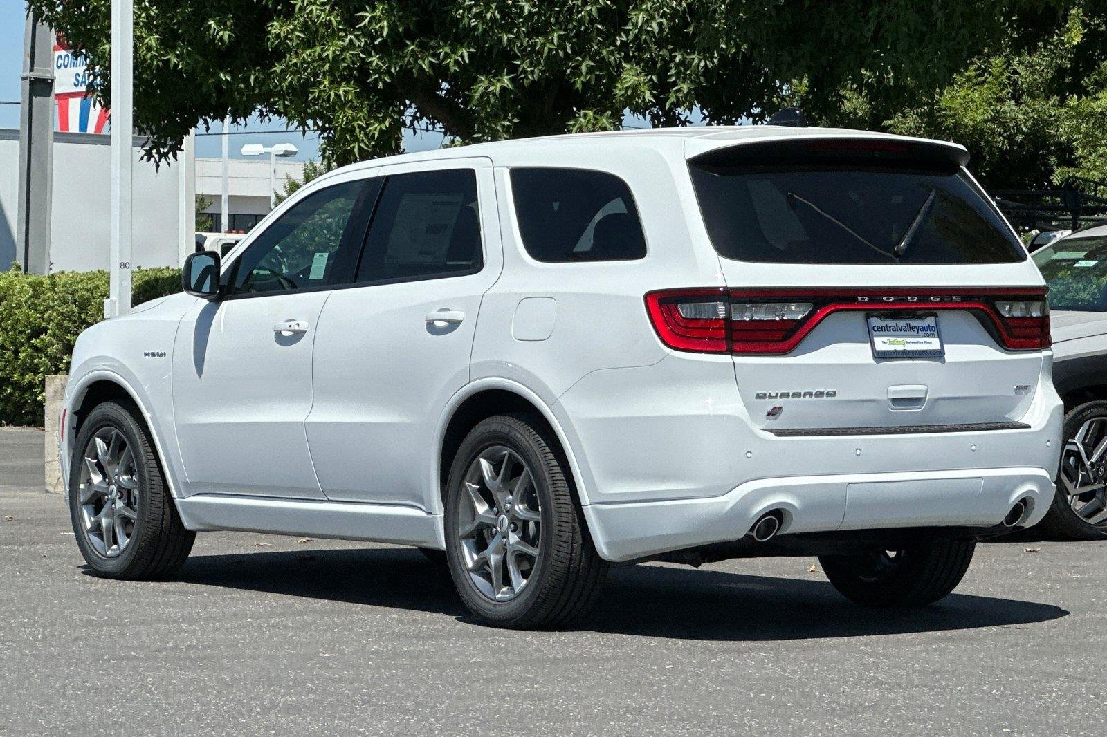 New 2026 White Knuckle Clearcoat Dodge GT HEMI V8 image 6