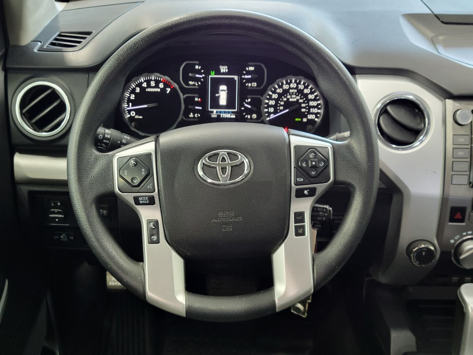 Used 2021 White Toyota SR5 image 27