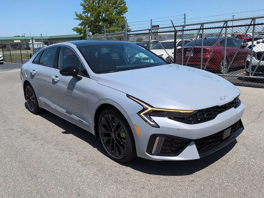 2026 Kia Optima GT FWD's photo