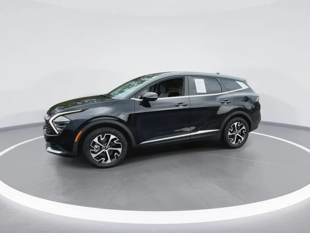 Used 2025 Black Kia EX image 6