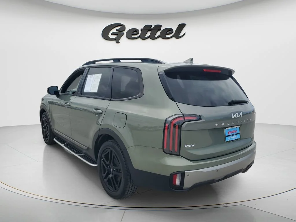 Used 2023 Green Kia EX X-Line image 7