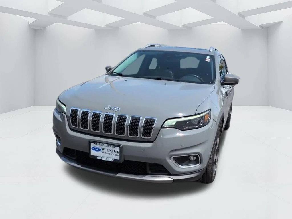 Used 2020 Gray Clearcoat Jeep Limited image 12