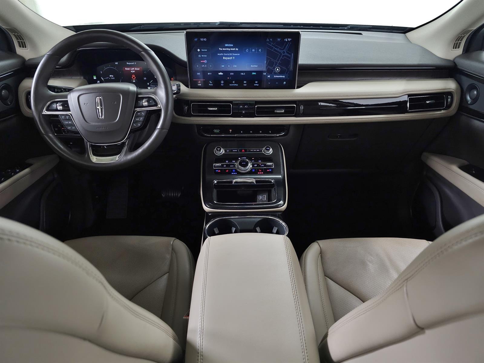 Used 2021 Blue Lincoln Reserve image 12