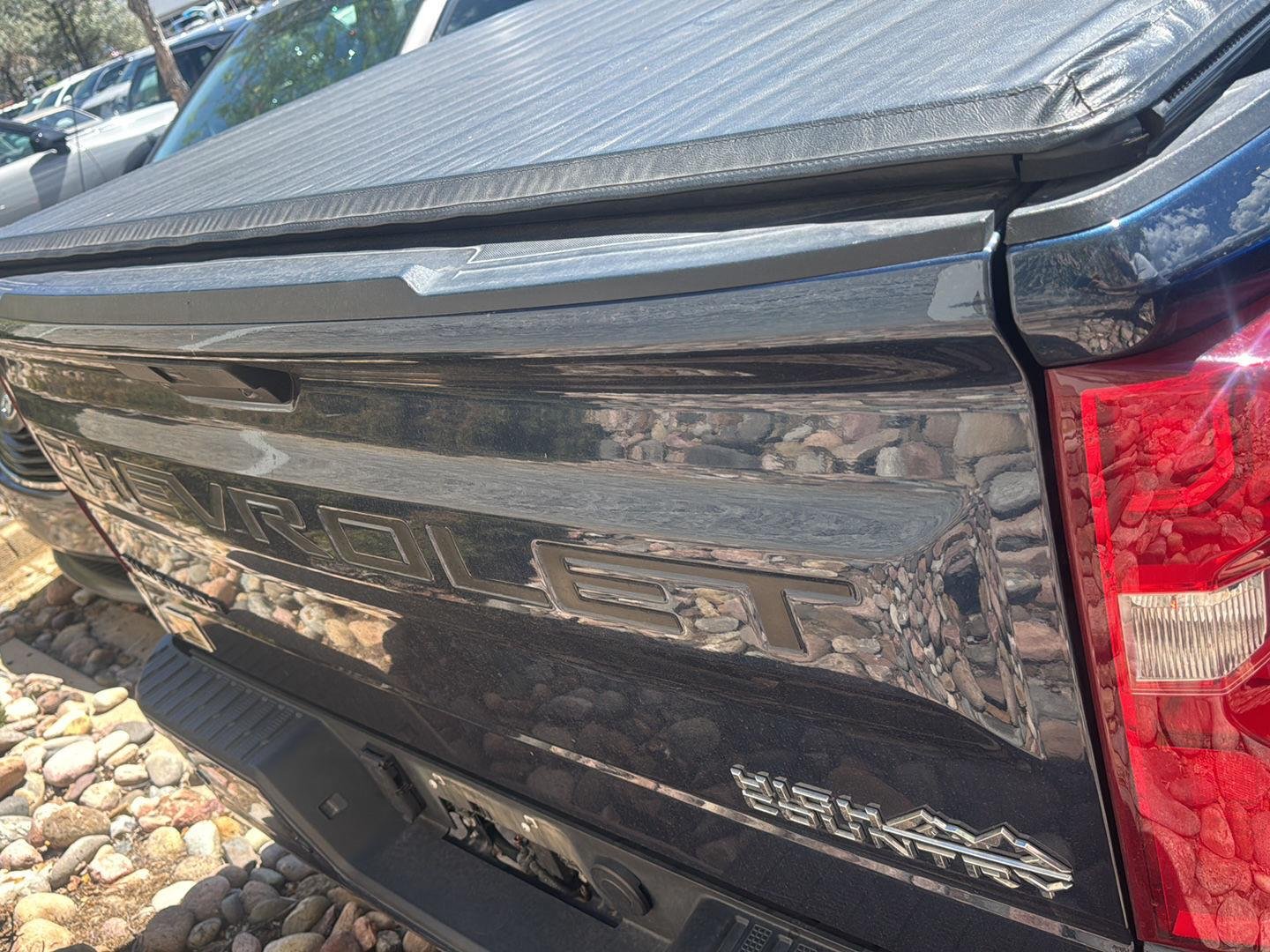 Used 2020 Northsky Blue Metallic Chevrolet High Country image 5