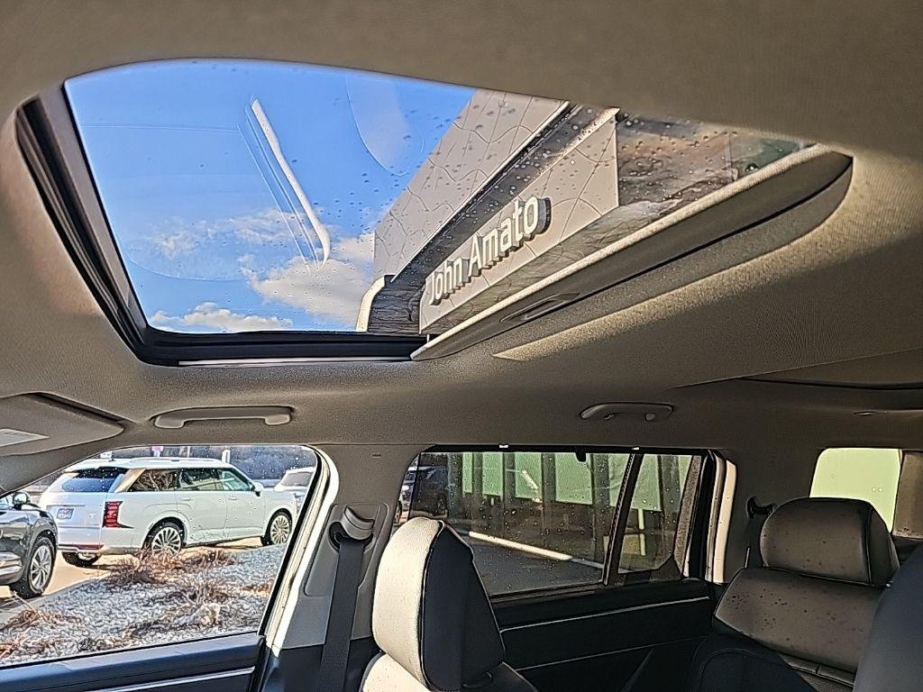 New 2026 White Hyundai Limited AWD image 28