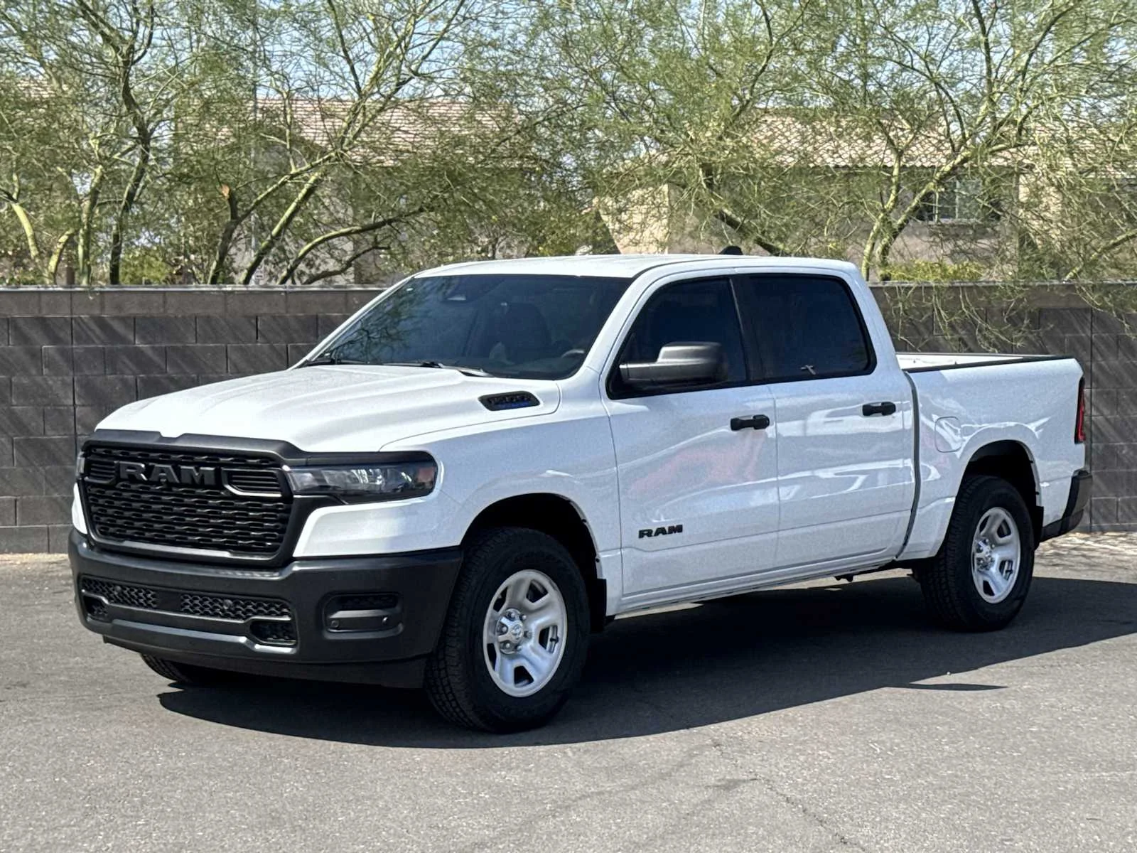 New 2026 Bright White Clear-Coat Exterior Paint RAM Tradesman image 4