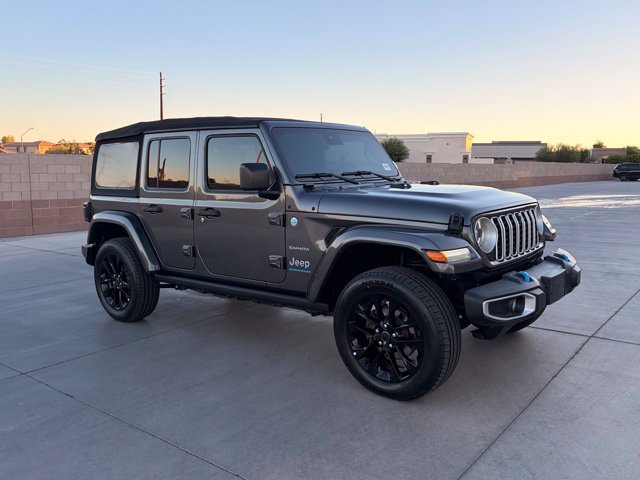 Used 2024 Gray Jeep Sahara 4xe image 5