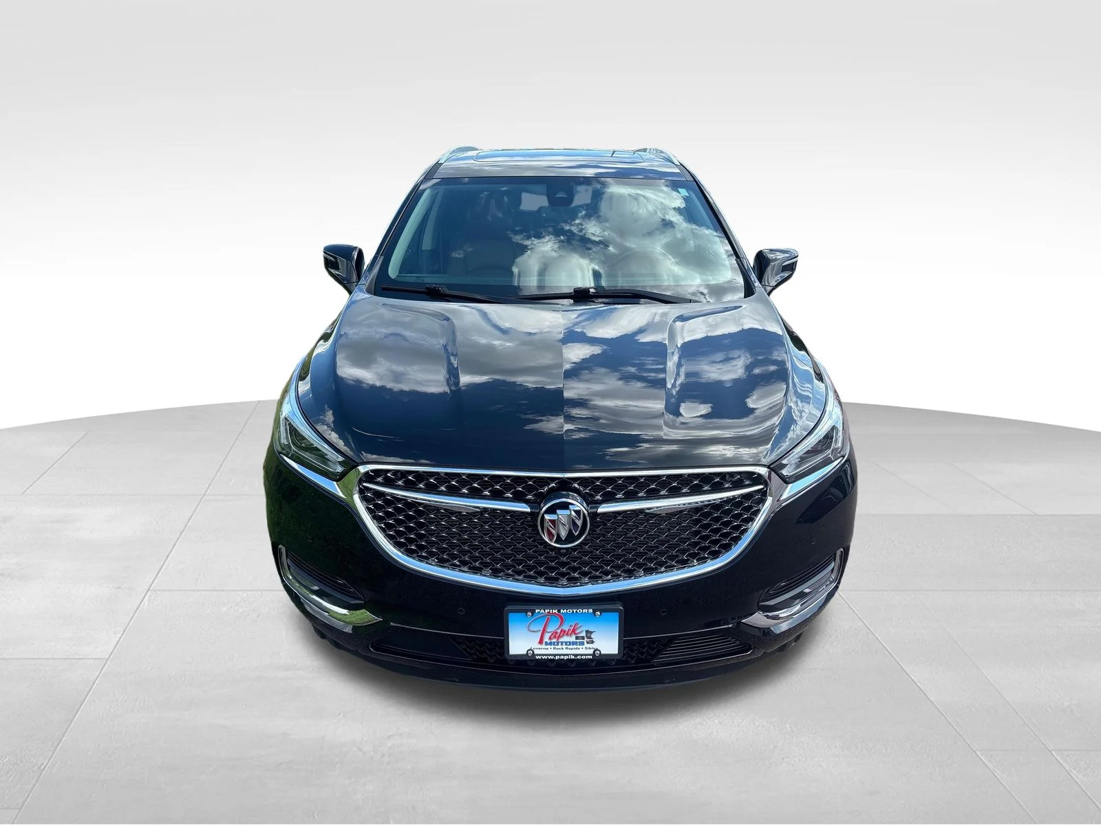 Used 2020 Ebony Twilight Metallic Buick Avenir image 4