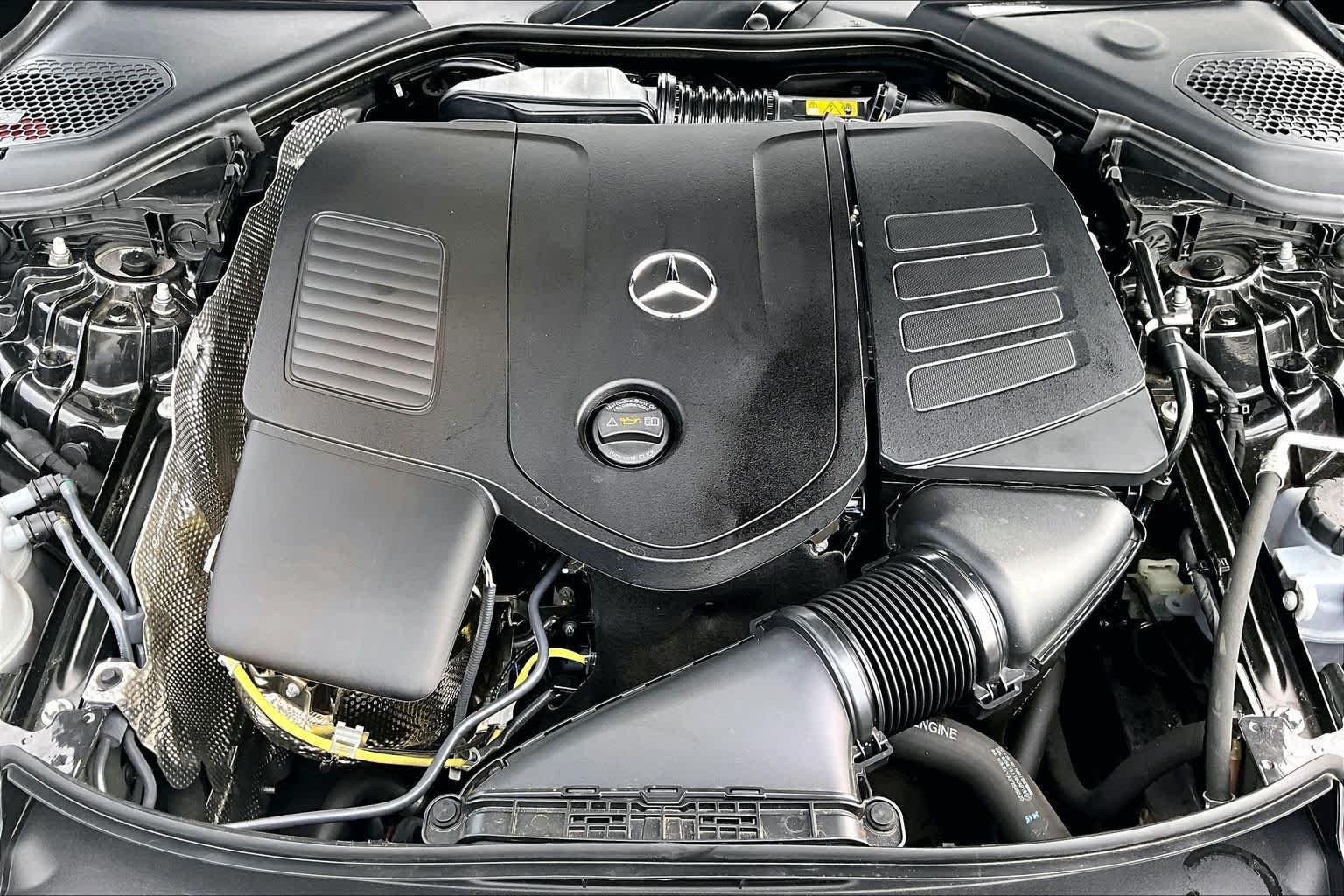 Used 2025 Graphite Grey Metallic Mercedes-Benz E 350 image 32