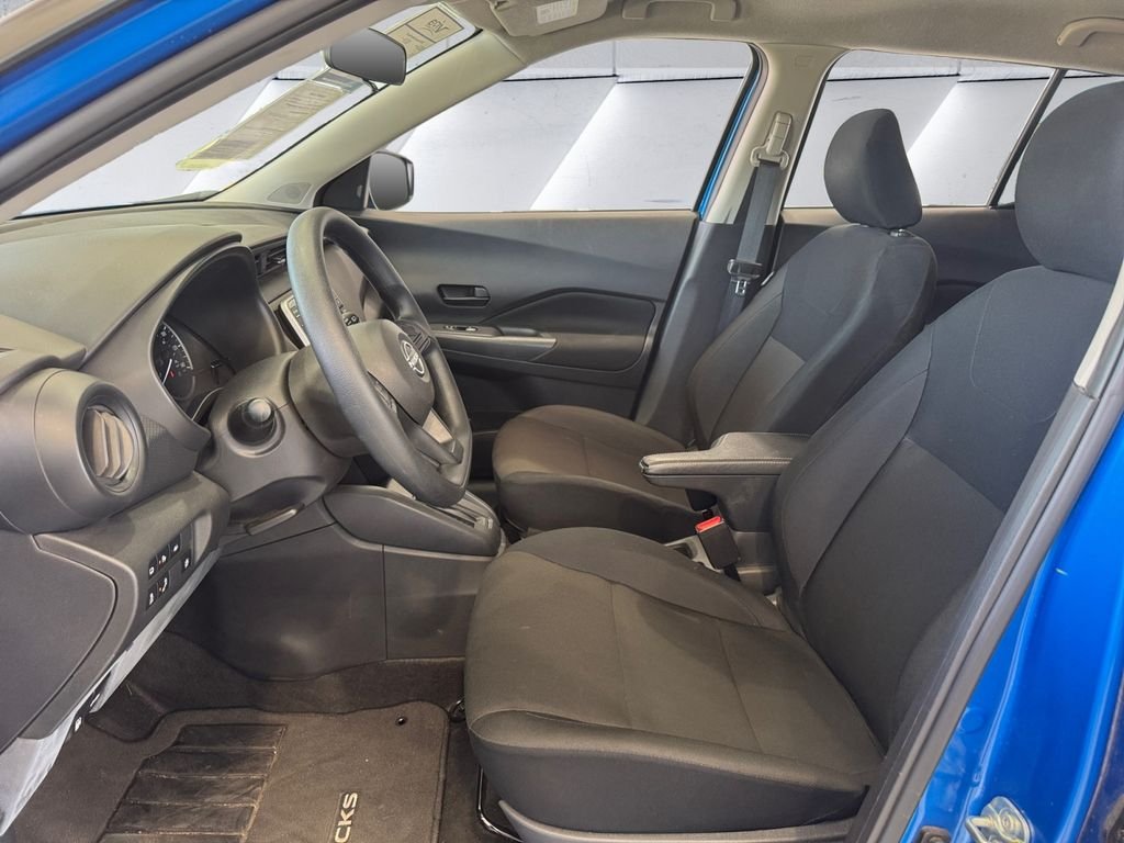 Certified Used 2025 Blue Nissan S image 7