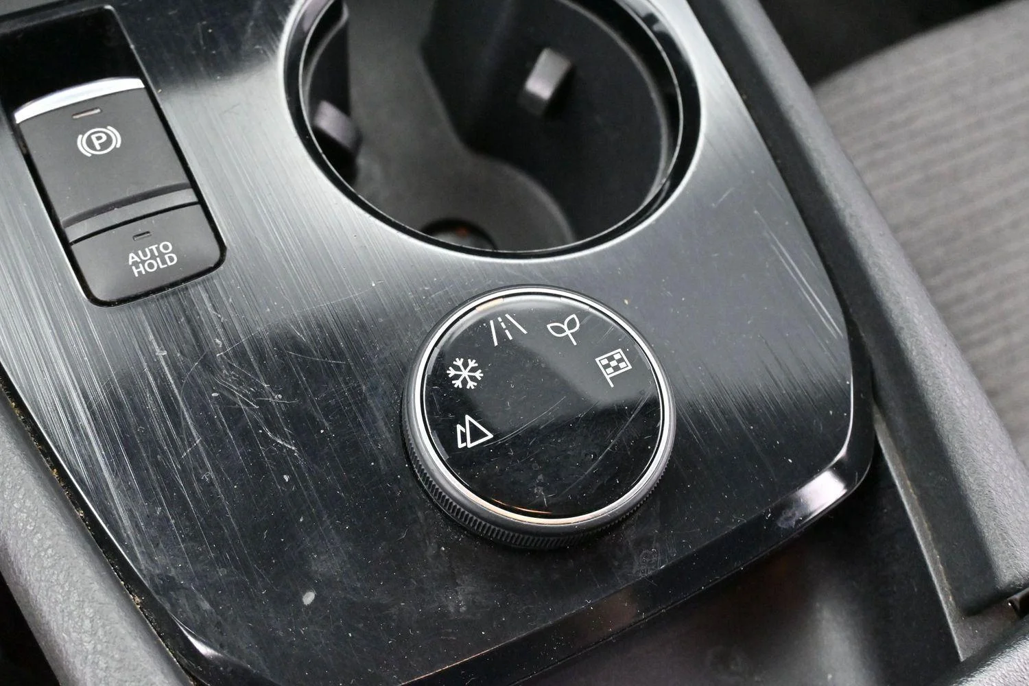 Used 2021 Super Black Nissan SV image 19